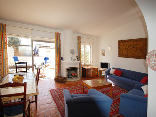 Casa JNS, holiday home in Luz, Algarve, Portugal, close to beach, for up to 6 people for rent