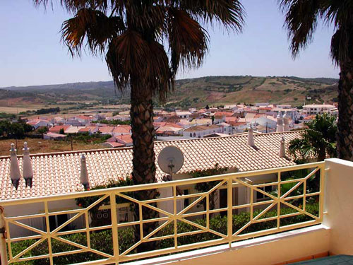 Townhouse-Apartment Casa SDB near Budens, Algarve, Portugal, with pool for maximum of 6 people for rent