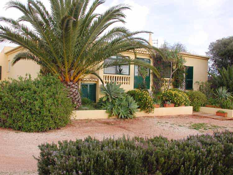 Villa ATM, Holiday Home in Algarve, Portugal - Front