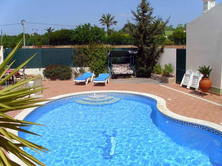 Villa JHV in Lagos, Algarve, Portugal, Holiday Home with Pool for maximum of 8 Persons for rent