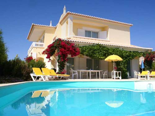 Villa QRD in Lagos, Algarve, Portugal, Holiday Home with Pool and 4 Bedrooms for maximum of 8 Persons for rent